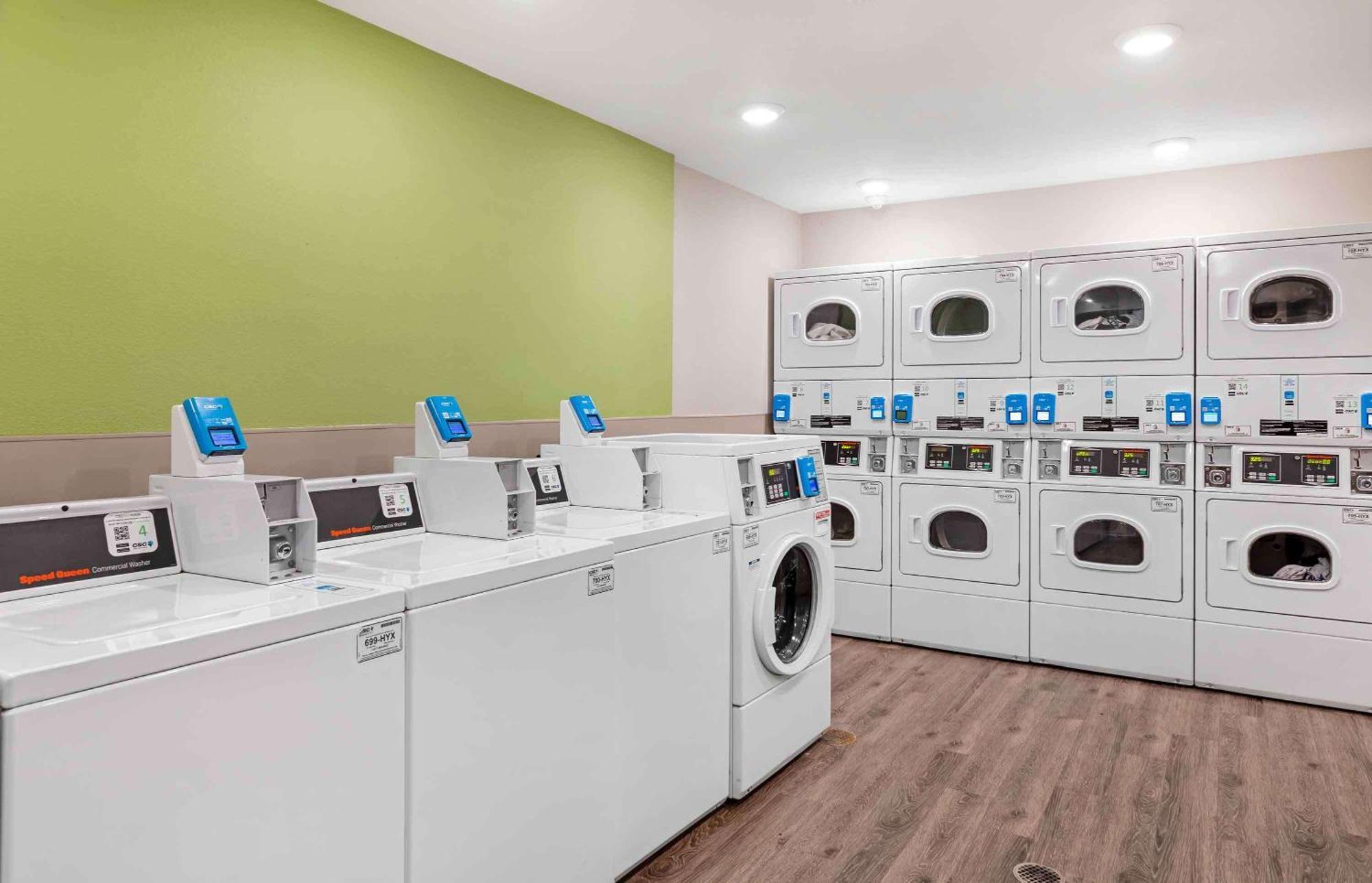 Extended Stay America Suites - レッドランズ エクステリア 写真